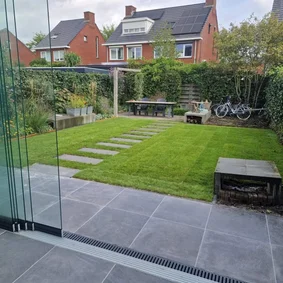 gras aanleg Elst